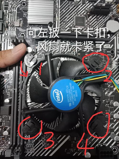 机箱散热风扇怎么拆,电脑机箱散热风扇怎么安装图解-第1张图片 机箱散热风扇怎么拆,电脑机箱散热风扇怎么安装图解-第1张图片